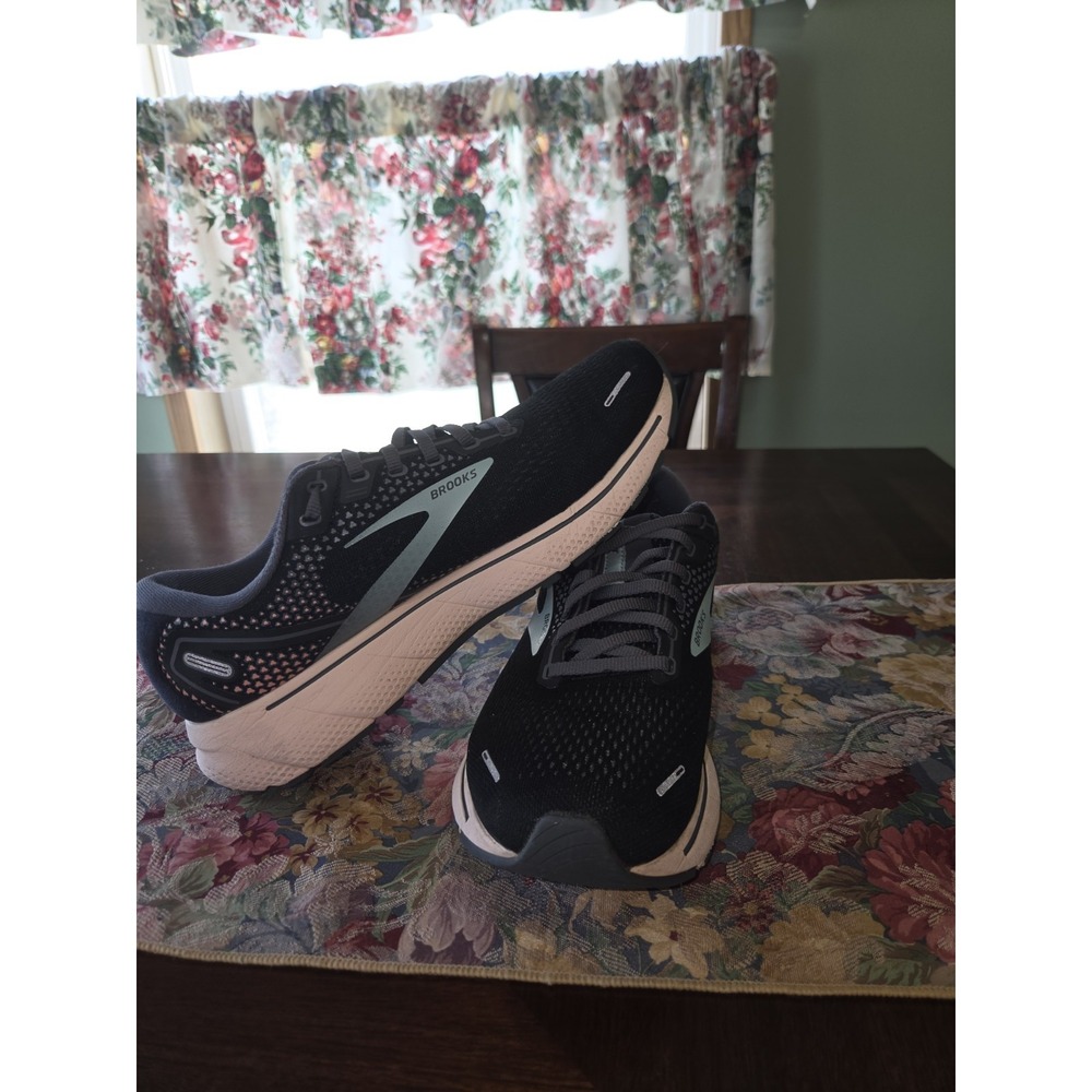 Brooks Ghost 14 Running Athletic Shoes Women's Size 10 B Blue White Sneakers
